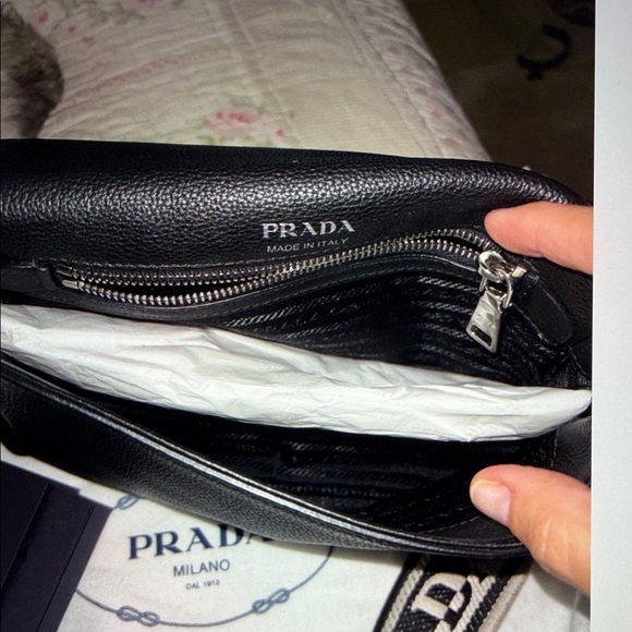 Prada Vitello Daino soft Black Crossbody Bag with Logo Strap - Picture 4 of 9